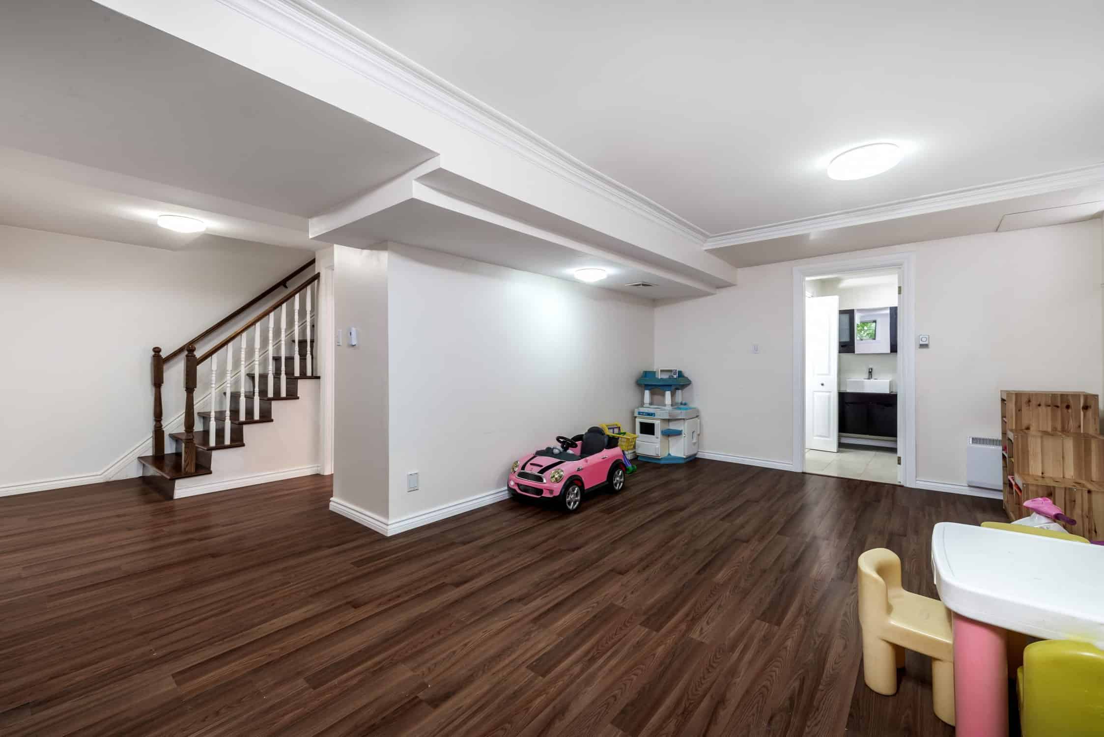 %painting services% - Apex Coating Company, LLC. Painting Walls White: 5 Amazing Benefits That Instantly Brighten Your Home
