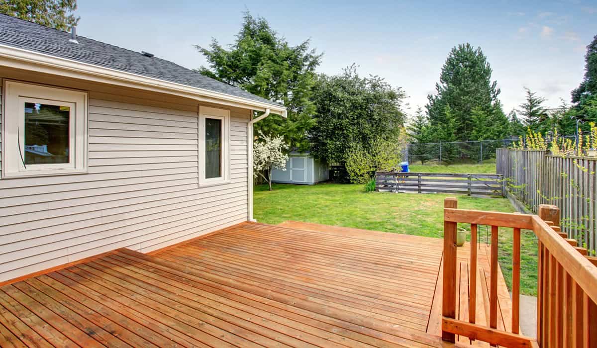 %painting services% - Apex Coating Company, LLC. Staining vs Painting a Deck in Pittsburgh: Which Lasts Longer?